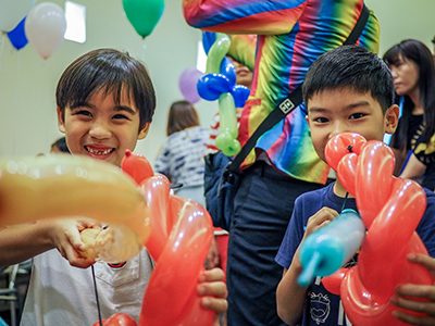 Balloon sculpting